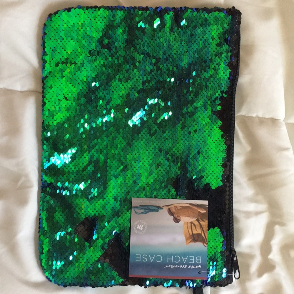 Beach case